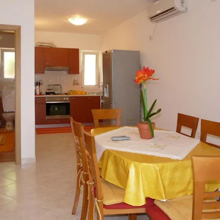 In Priscapac With Sea Views, Terrace, Air Conditioning, Wifi 5078-2 公寓